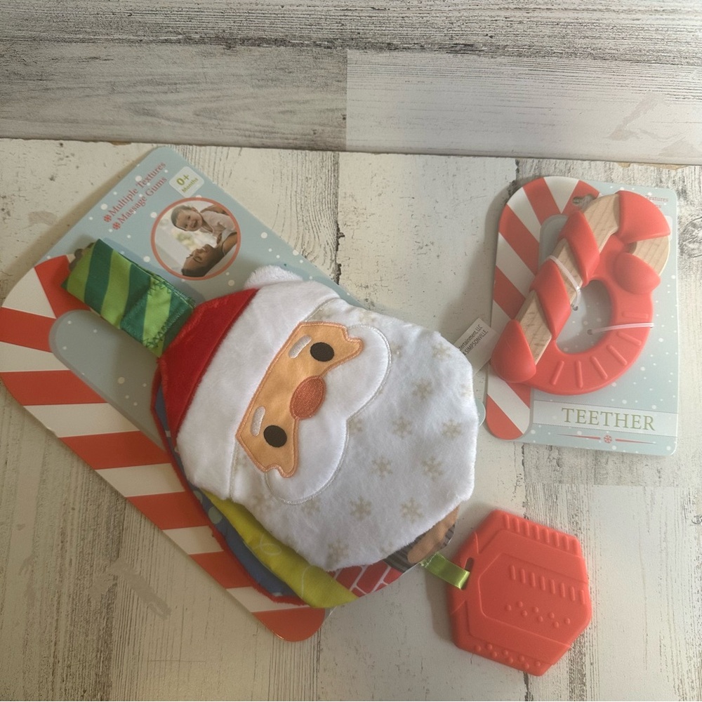 Baby Santa Crinkle Book and Teether NEW